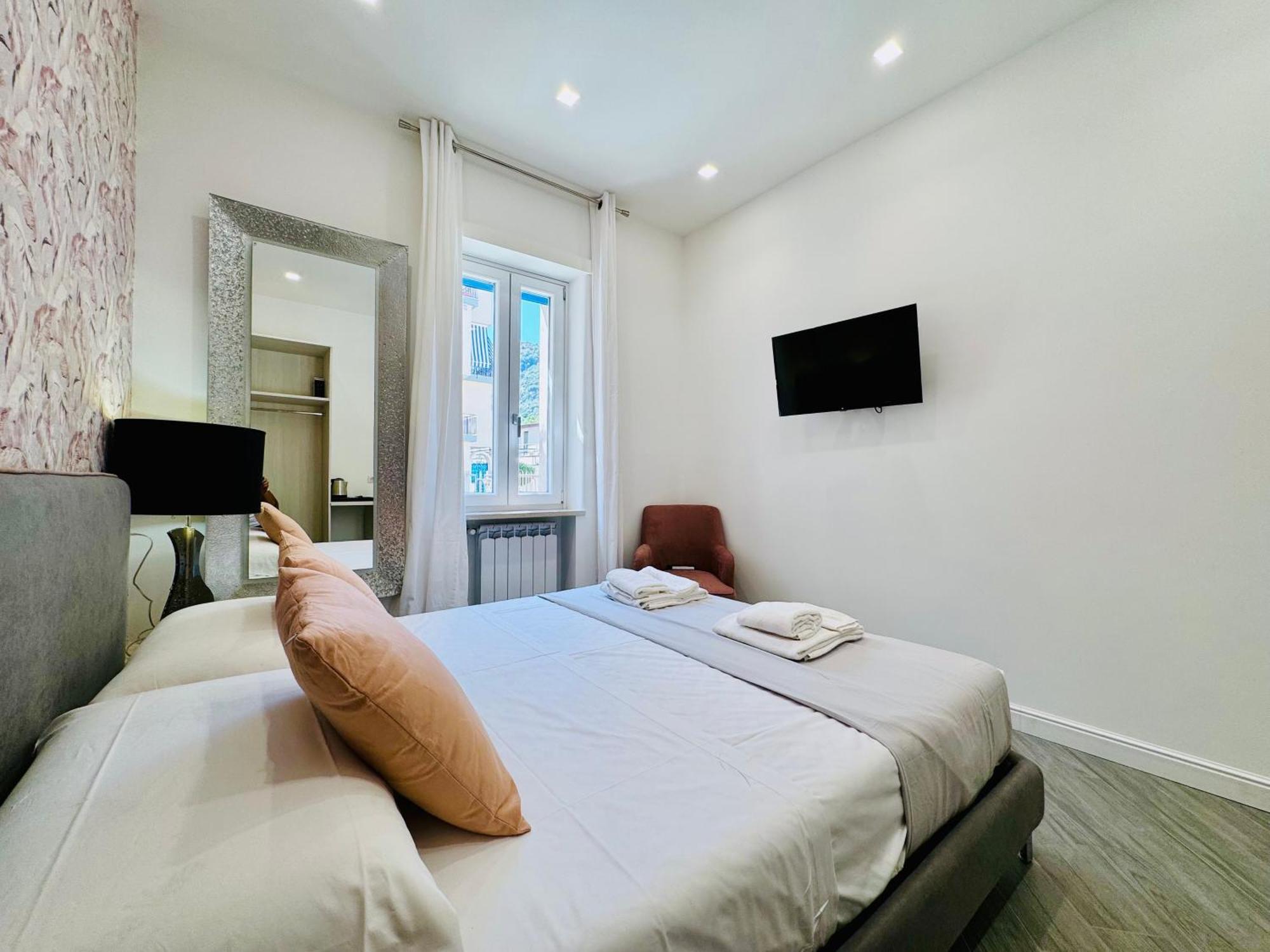 Yourhome - Santa Lucia Rooms Sorrento Exterior photo